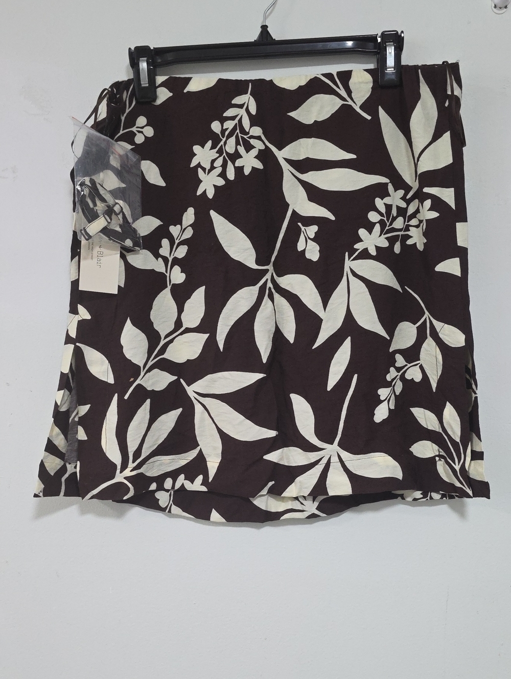 Blair Brown Crop Top with Cream Botanical Print Over Size